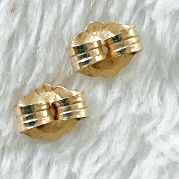 14K Gold Blue Topaz Earrings Vintage Oval Studs Swirl Design 3.32g - Picture 7 of 10